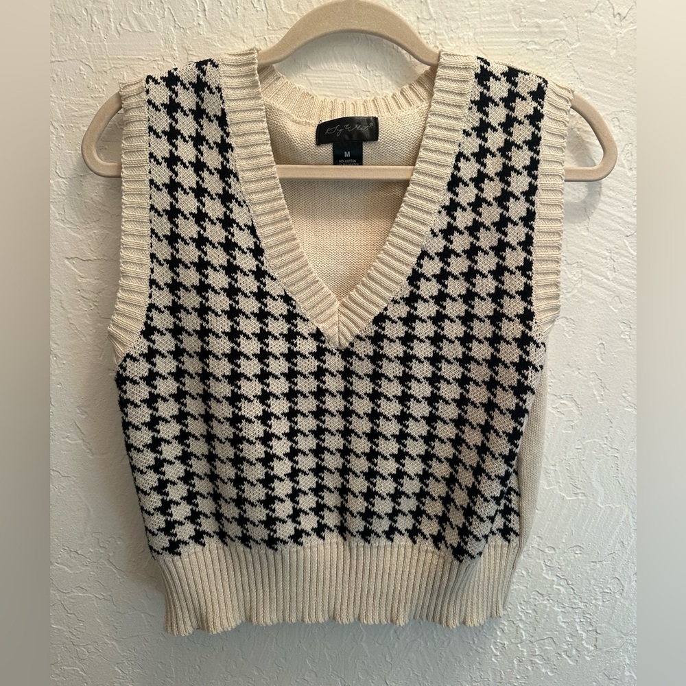 Say What? Quarter Crop Black and Cream V-Neck Sweater Vest
